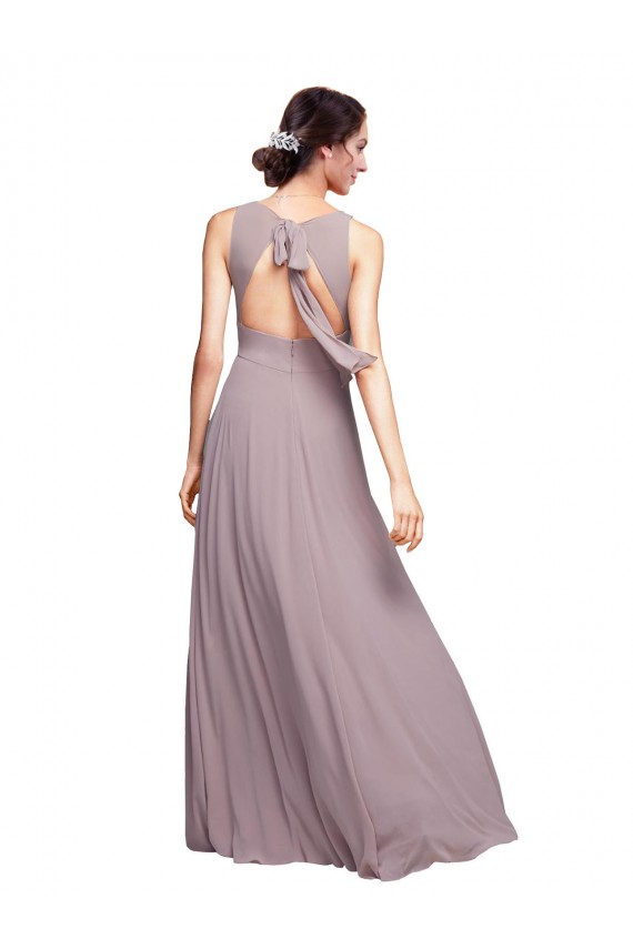 Dunkelmarine A-Linien V-Ausschnitt Chiffon Lange Brautjungfernkleider Hersteller