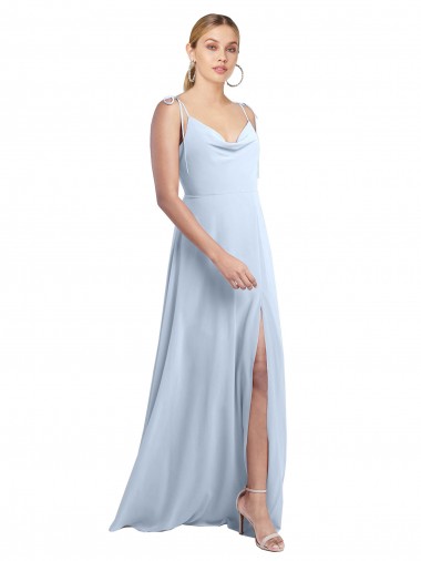 Helles Himmelblau A-Linien Spaghetti-Träger Haube Ausschnitt Chiffon Lange Brautjungfernkleider Hersteller