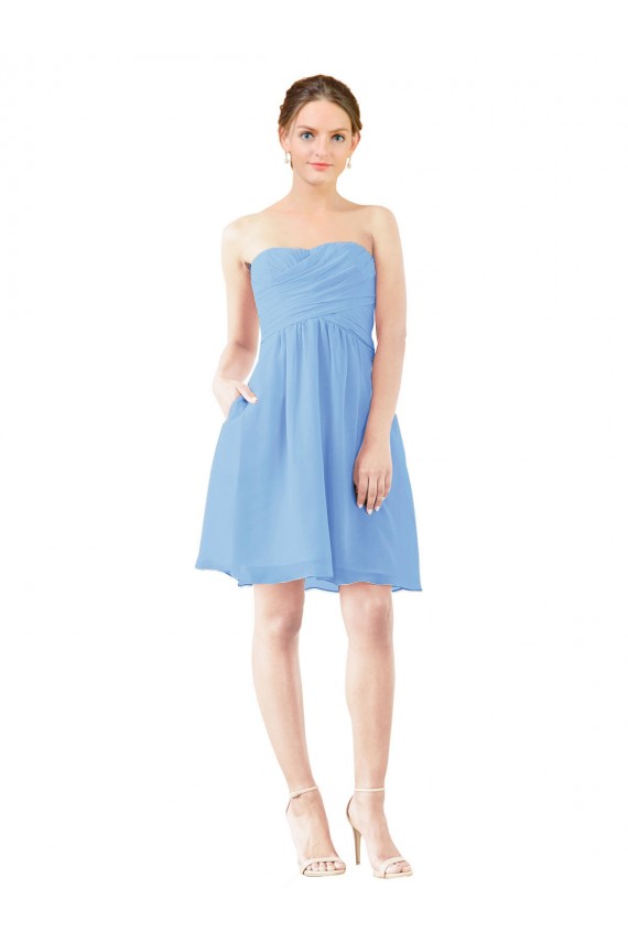 Immergrün A-Linien Trägerlos Knielang Chiffon Kurze Brautjungfernkleider / Cocktailkleider / Heimkehr Kleider Hersteller