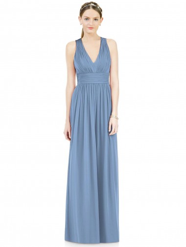 Staubiges Blau A-Linien V-Ausschnitt Chiffon Lange Brautjungfernkleider Hersteller
