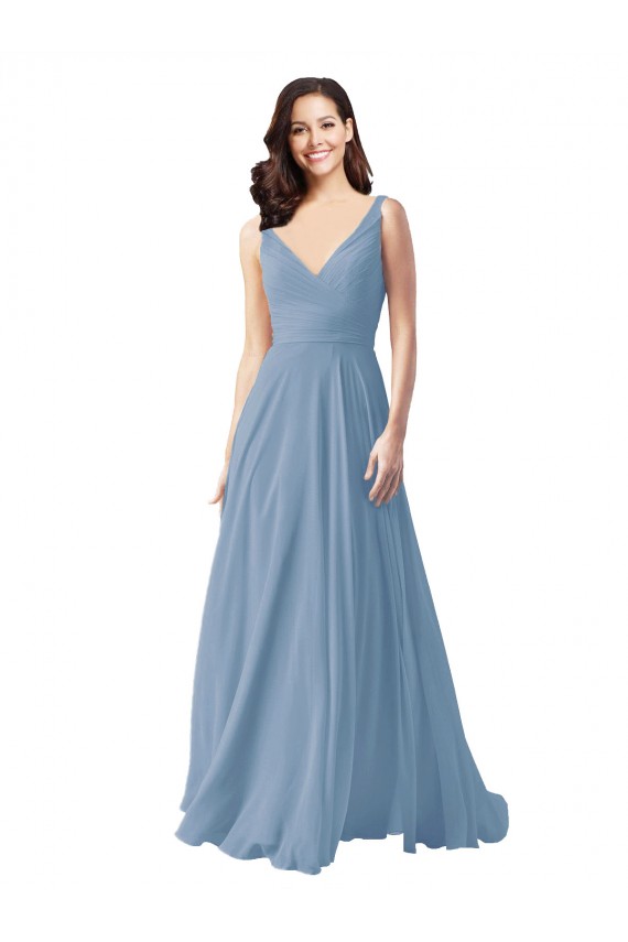 Staubiges Blau A-Linien V-Ausschnitt Chiffon Lange Brautjungfernkleider Hersteller