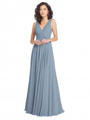 Staubiges Blau A-Linien V-Ausschnitt Chiffon Lange Brautjungfernkleider Hersteller