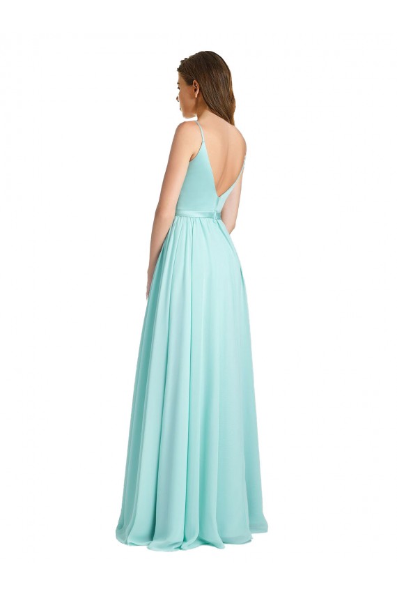 Waterfall A-Linien V-Ausschnitt Chiffon Satin Lange Brautjungfernkleider Hersteller